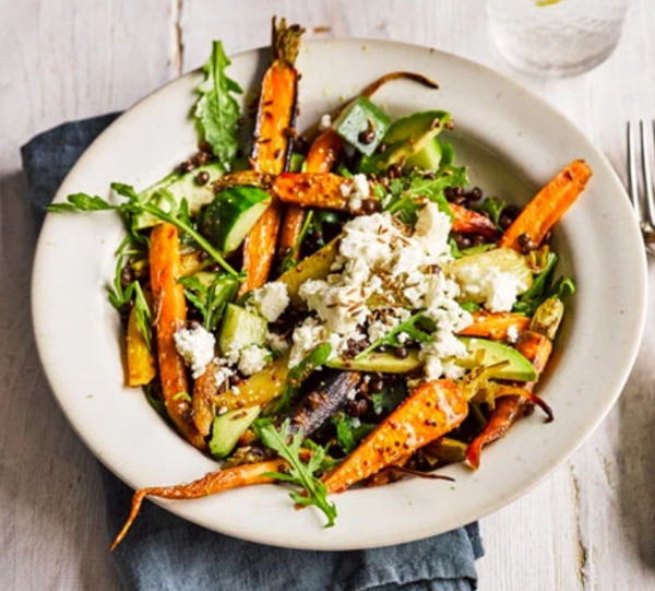 Roasted carrot, rocket & lentil salad